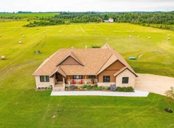 374170 6th Line, Amaranth, Ontario L9W 0M6