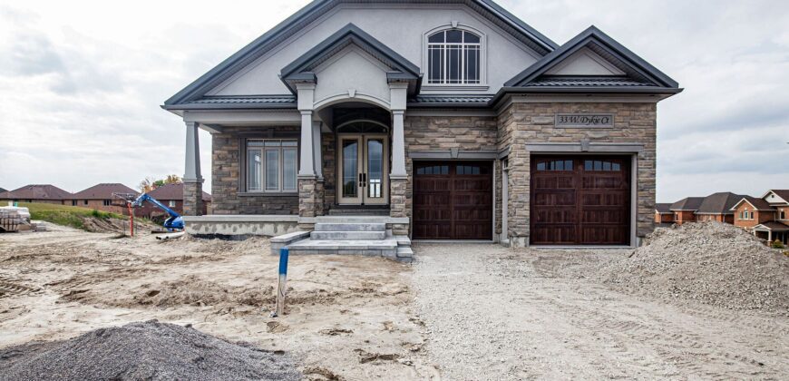 33 W.Dykie Crt E, Bradford, West Gwillimbury, Ontario, L3Z 0Y2