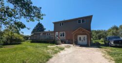 Stunning Country Property On A 3.34 Acres