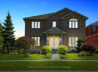 37 Saint Ave, Bradford, West Gwillimbury, Ontario, L3Z 3E6