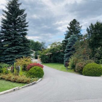 Luxury Custom Bungalow Nestled on 10.83 Private Acres