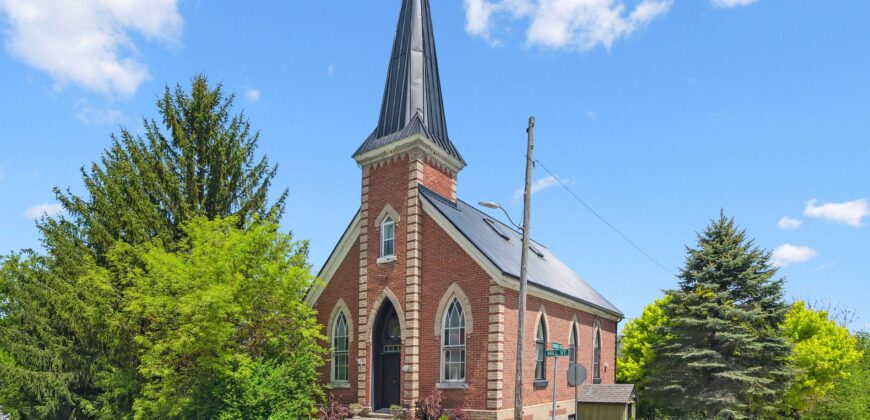 3+2 BEDS; 4 BATHS Detached house for sale