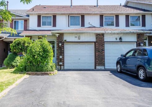 11 Rusthall Way, Brampton, Ontario, L6V 3R5