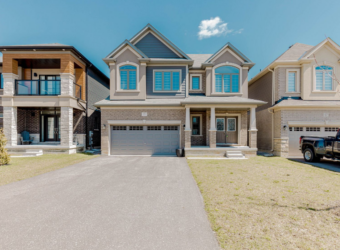 Detached 2-Storey House