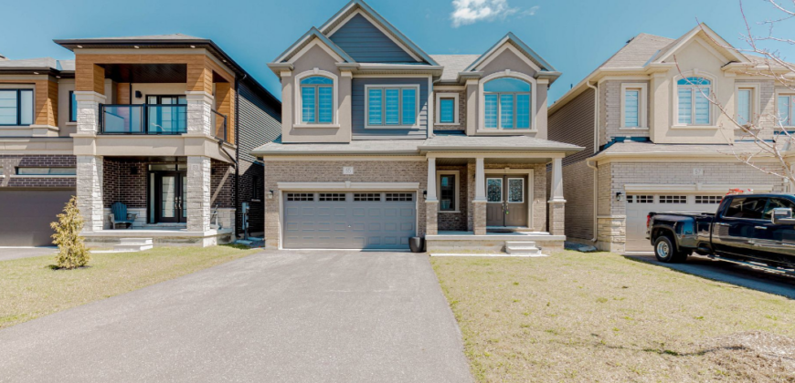 Detached 2-Storey House