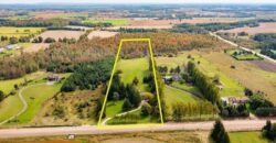 Detached 3-bedroom home with 10-Acre Property in Prime Location