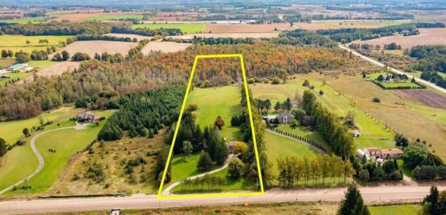 Detached 3-bedroom home with 10-Acre Property in Prime Location